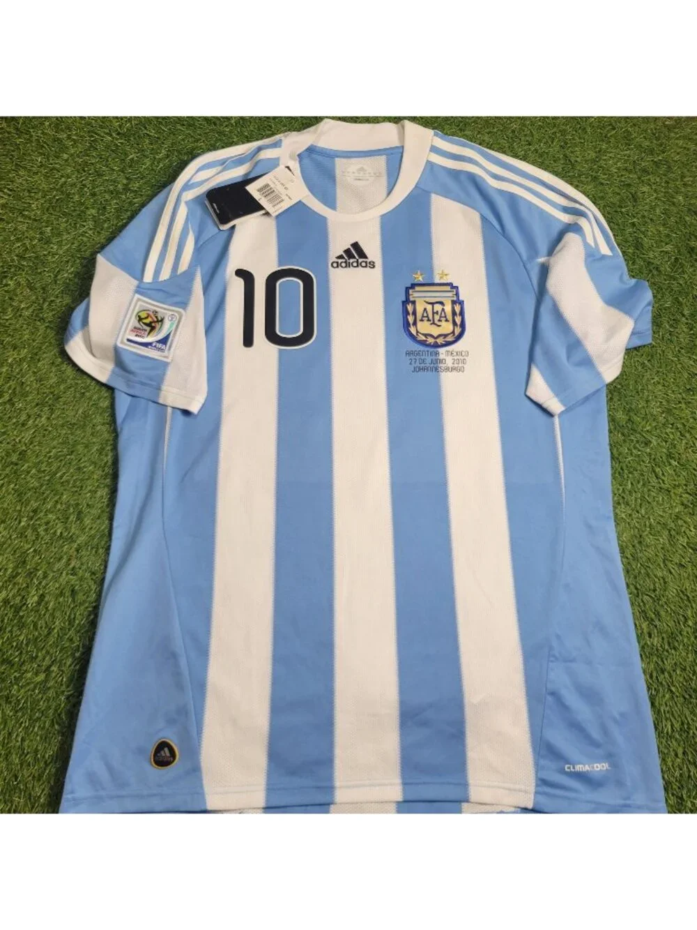 Messi Argentina 2010 WORLD CUP Soccer Jersey BNWT L SKU# P47066
